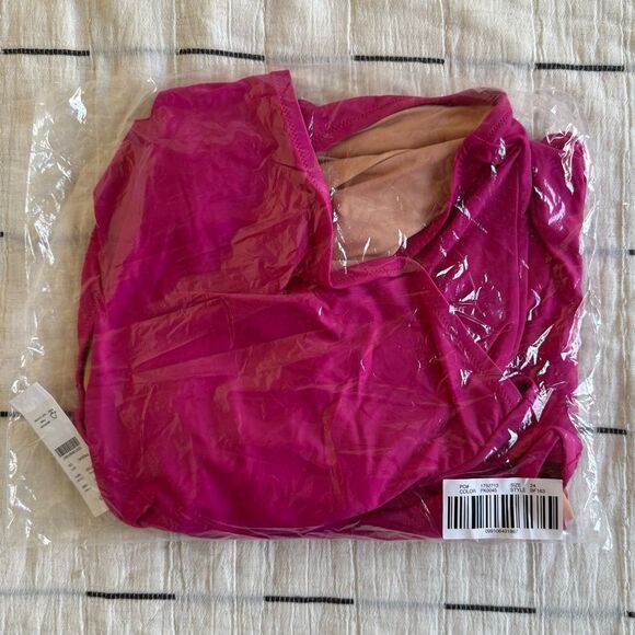 NWT J.Crew Plunge V Neck One Piece Bathing Suit Women’s Fuscia Pink Size 24 - Picture 10 of 11